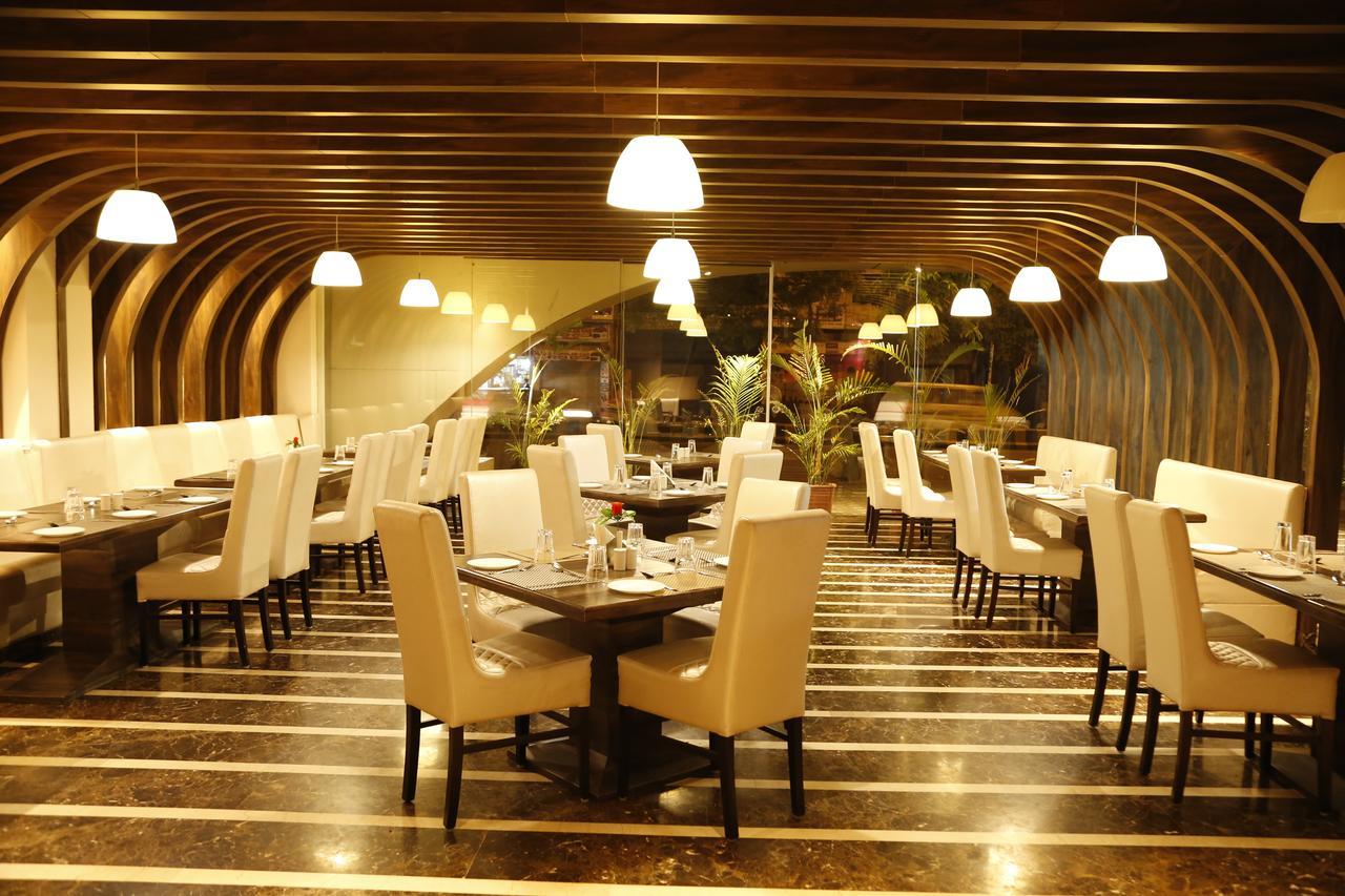 Hotel Orange Agra  Kültér fotó