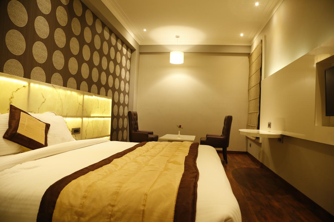 Hotel Orange Agra  Kültér fotó